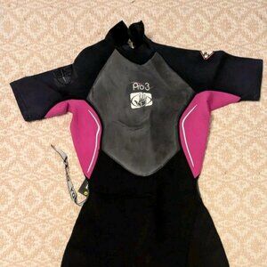 Body Glove Pro 3 Wetsuit, 7/8, NWT